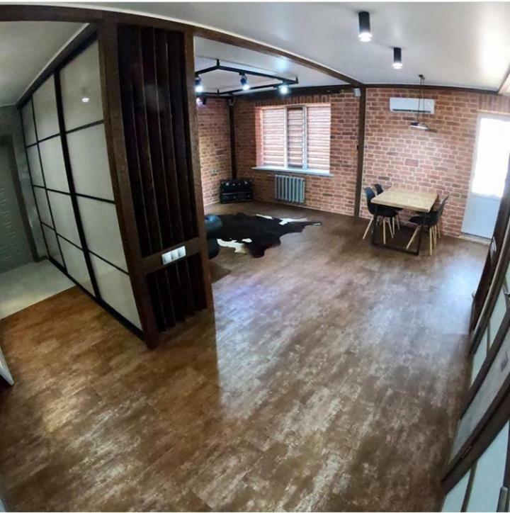 Loft - Interior Design Apartments Uralsk Luaran gambar